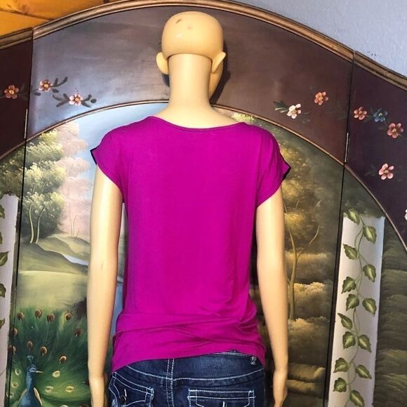 Ann Taylor Blouse Black & Fuchsia Sz XS NWOT - Picture 3 of 4